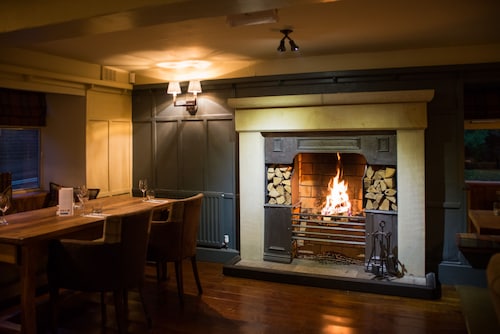 The Fenwick Steak & Seafood Pub