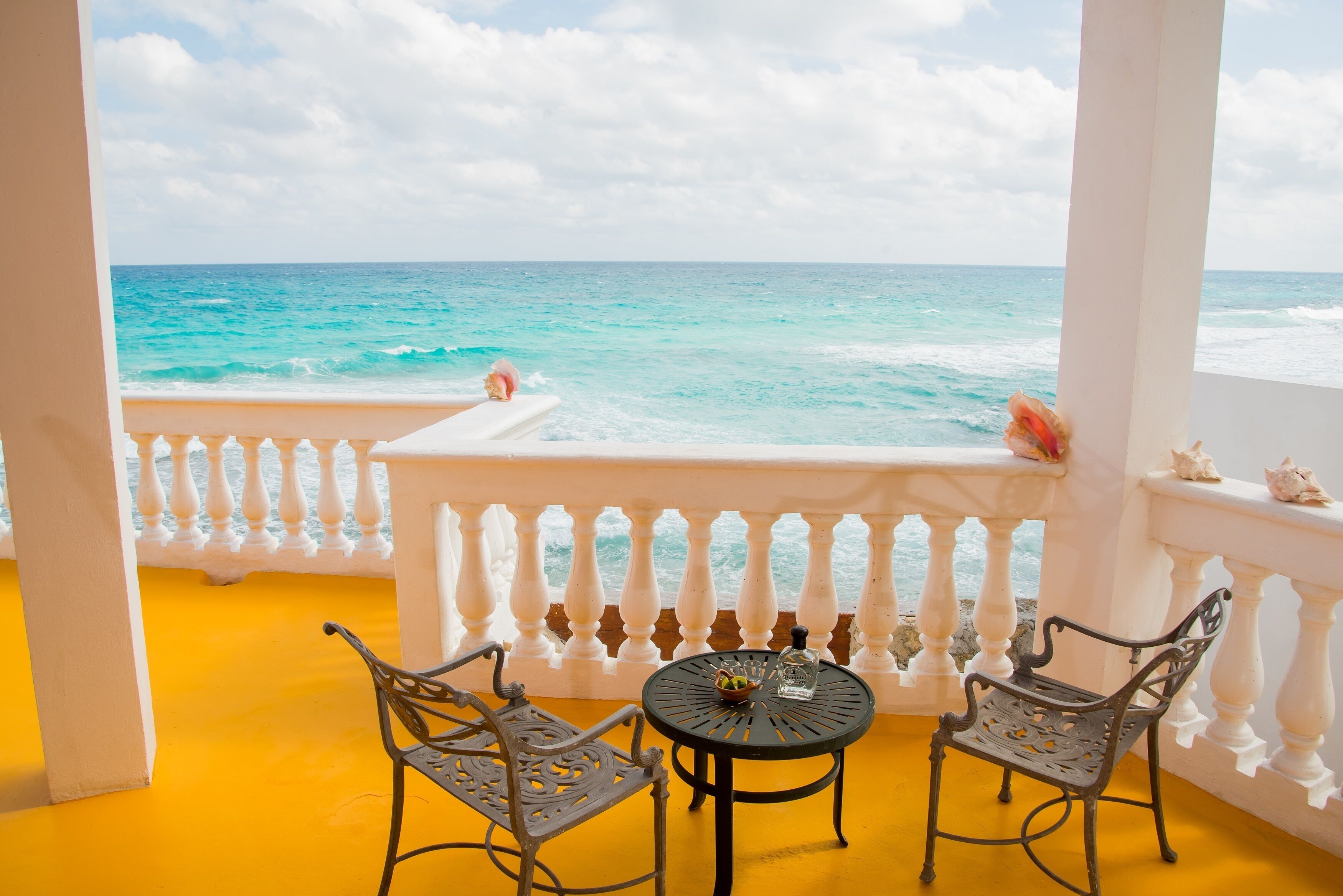 Suite Five | Terrace/patio