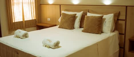 Deluxe Double or Twin Room | Minibar, in-room safe, individually decorated, cribs/infant beds