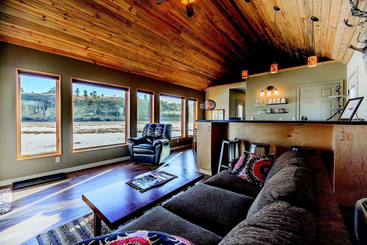 Individually decorated, individually furnished