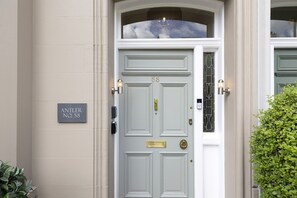 Exterior - Antler Guest House (Edinburgh)