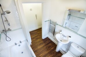 Signature Apartment, 1 Bedroom | Bathroom