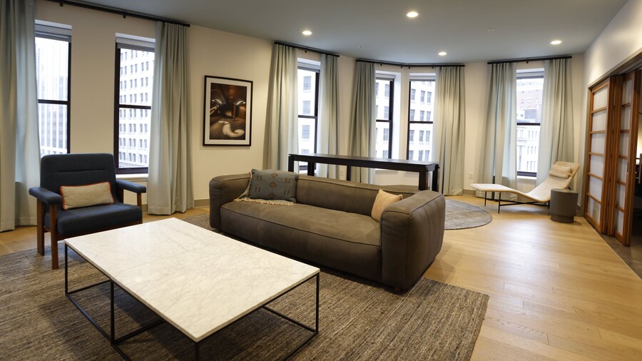 Kimpton Schofield Hotel by IHG