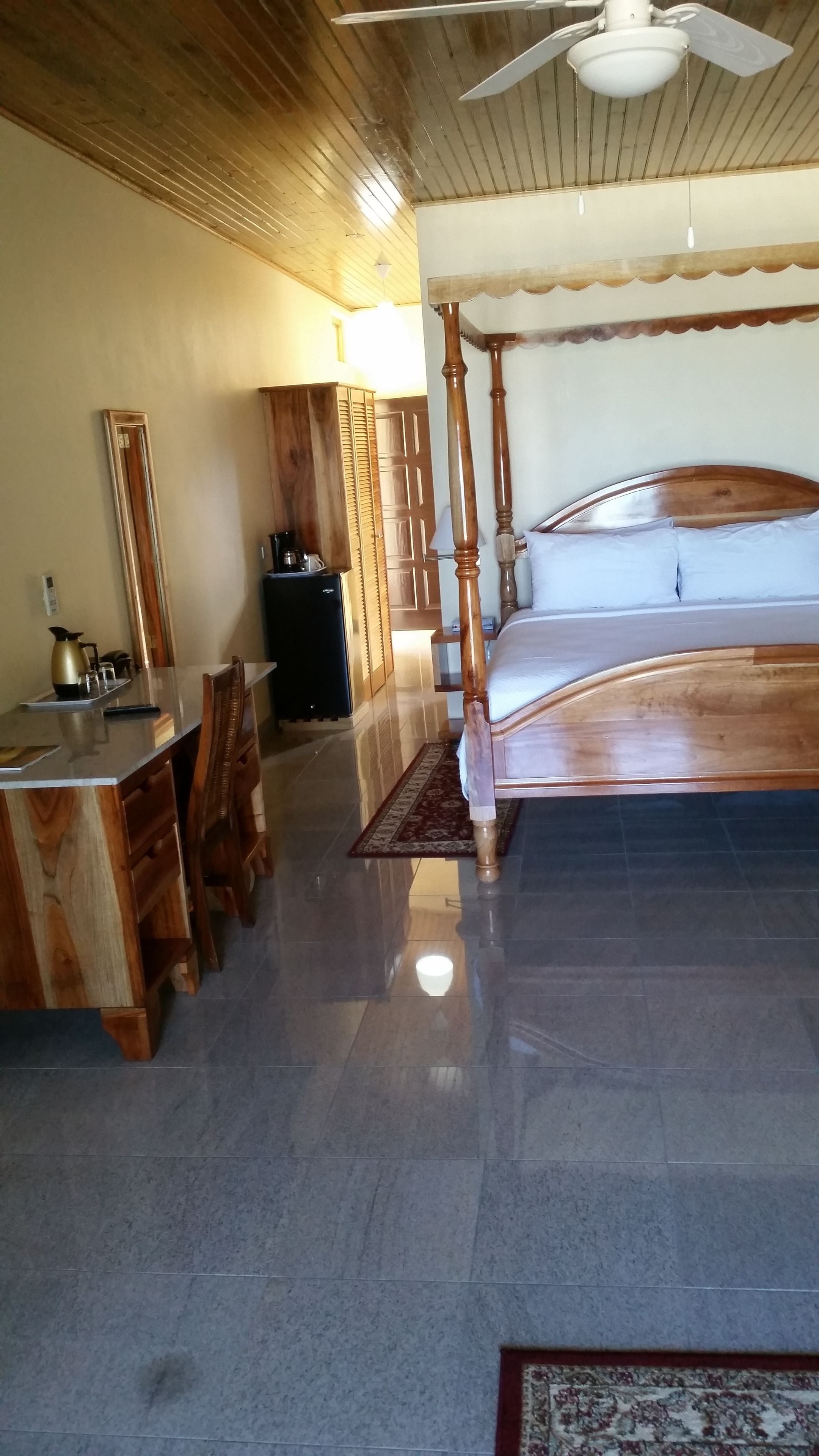 junior suite, 1 king bed, sea view | 1 bedroom, premium bedding, in-room safe, individually decorated