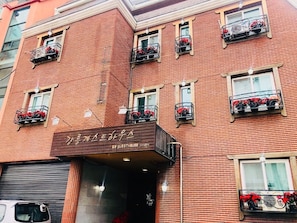 Exterior - GN Guesthouse Jungang - Hostel (Gangneung)