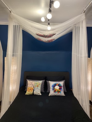 Habitación doble | Decoración personalizada y wifi gratis