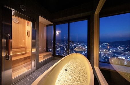 Junior Suite with Sauna, Non Smoking | Private spa tub