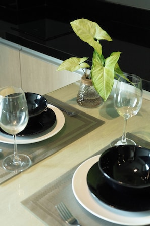 Deluxe Room | Private kitchen