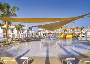 Indoor pool, 6 outdoor pools, pool umbrellas, pool loungers - Olympic Lagoon Resort – Ayia Napa (Ayia Napa)