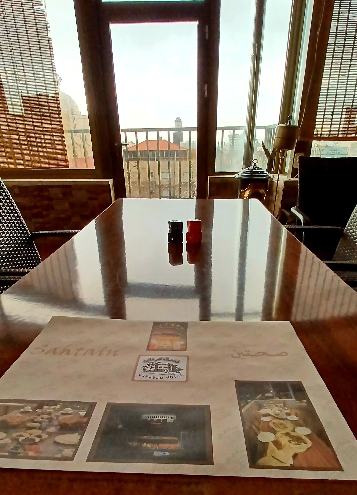 breakfast, lunch, dinner served; international cuisine