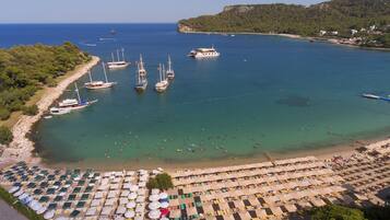 Private beach nearby, sun loungers, beach umbrellas, beach towels