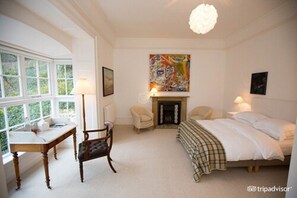 Habitación doble superior | Ropa de cama de alta calidad, decoración individual, wifi gratis