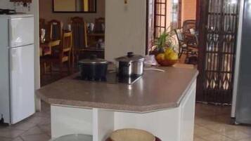 標準獨棟房屋 (Galene Centre) | 私人廚房