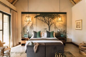 4 bedrooms, down comforters, minibar, individually decorated - Simbavati Camp George (Bushbuckridge)