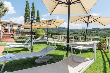 Exterior. Collina Toscana Resort