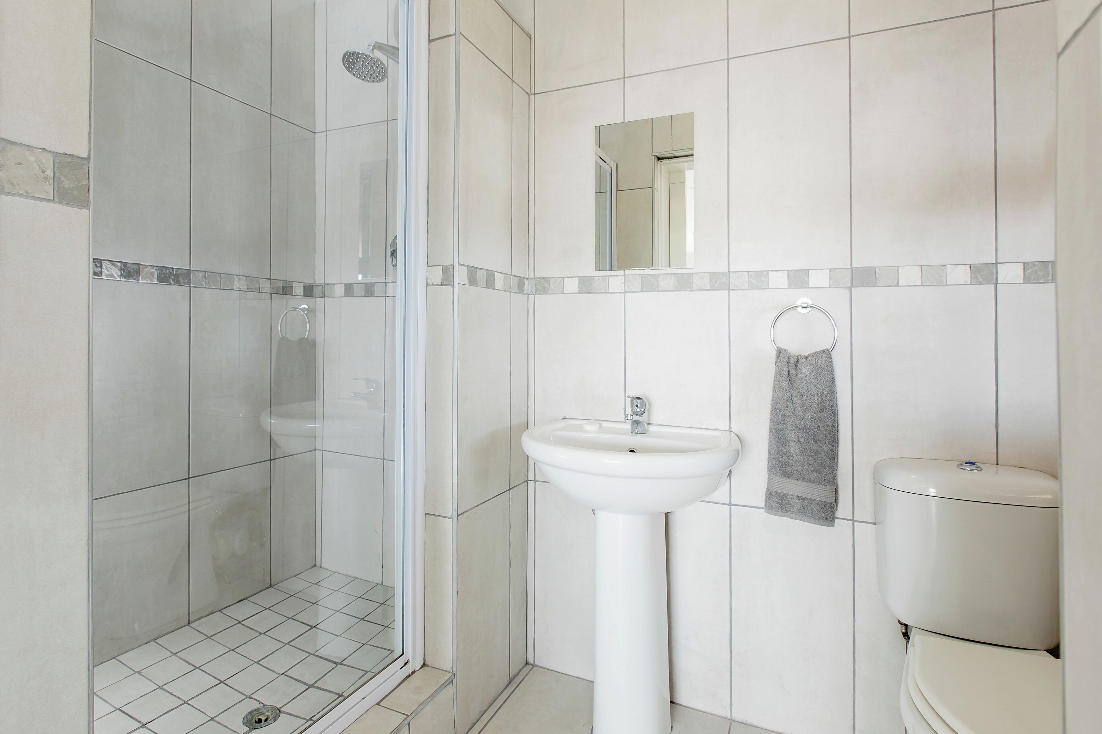 1 Bedroom Studio Apartment | Bathroom | Free toiletries, hair dryer, towels, soap