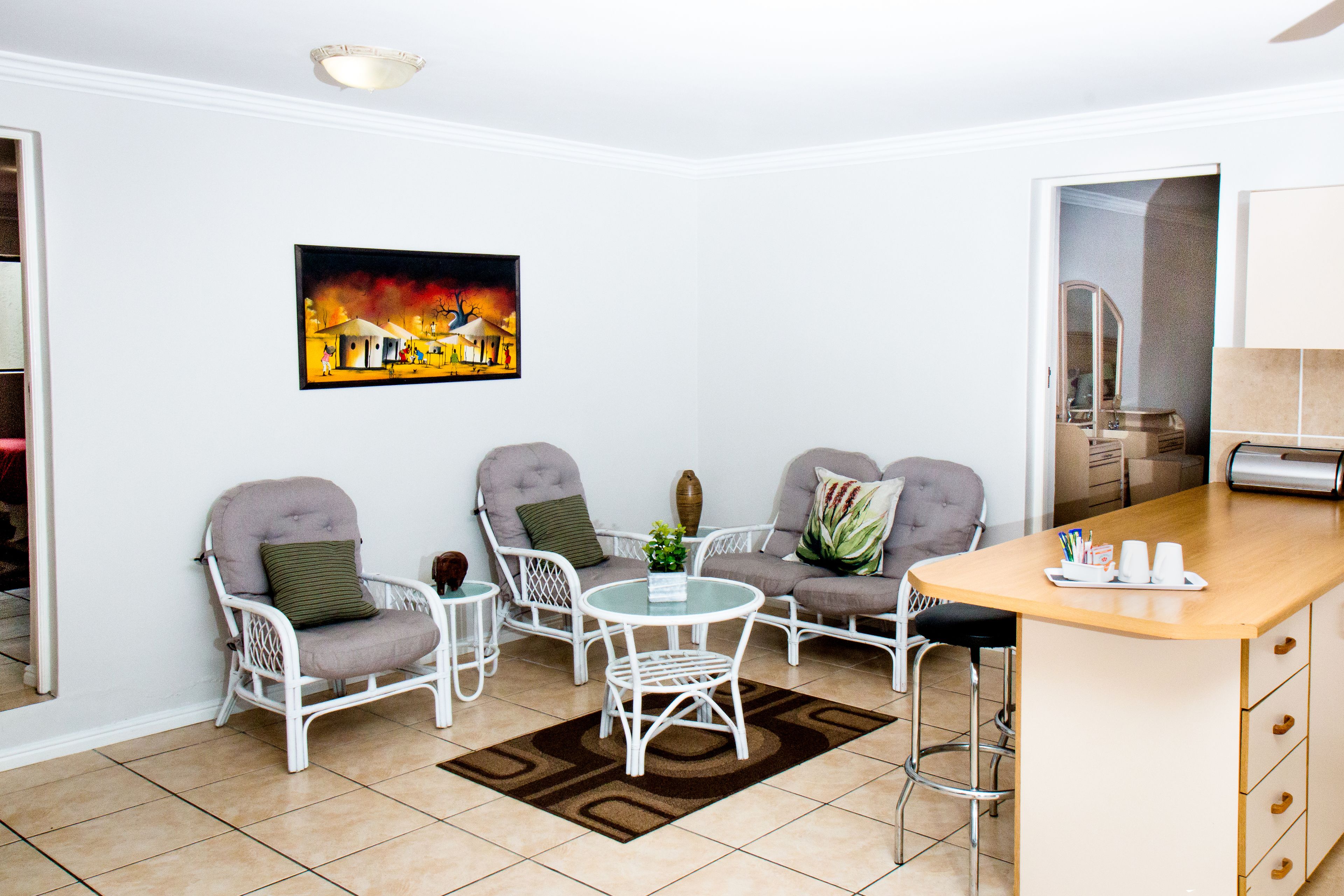 family apartment, 2 bedrooms | living area | tv