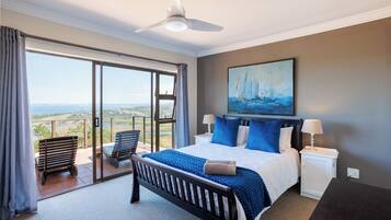 Deluxe Apartment, 3 Bedrooms | In-room safe, desk, laptop workspace, blackout drapes