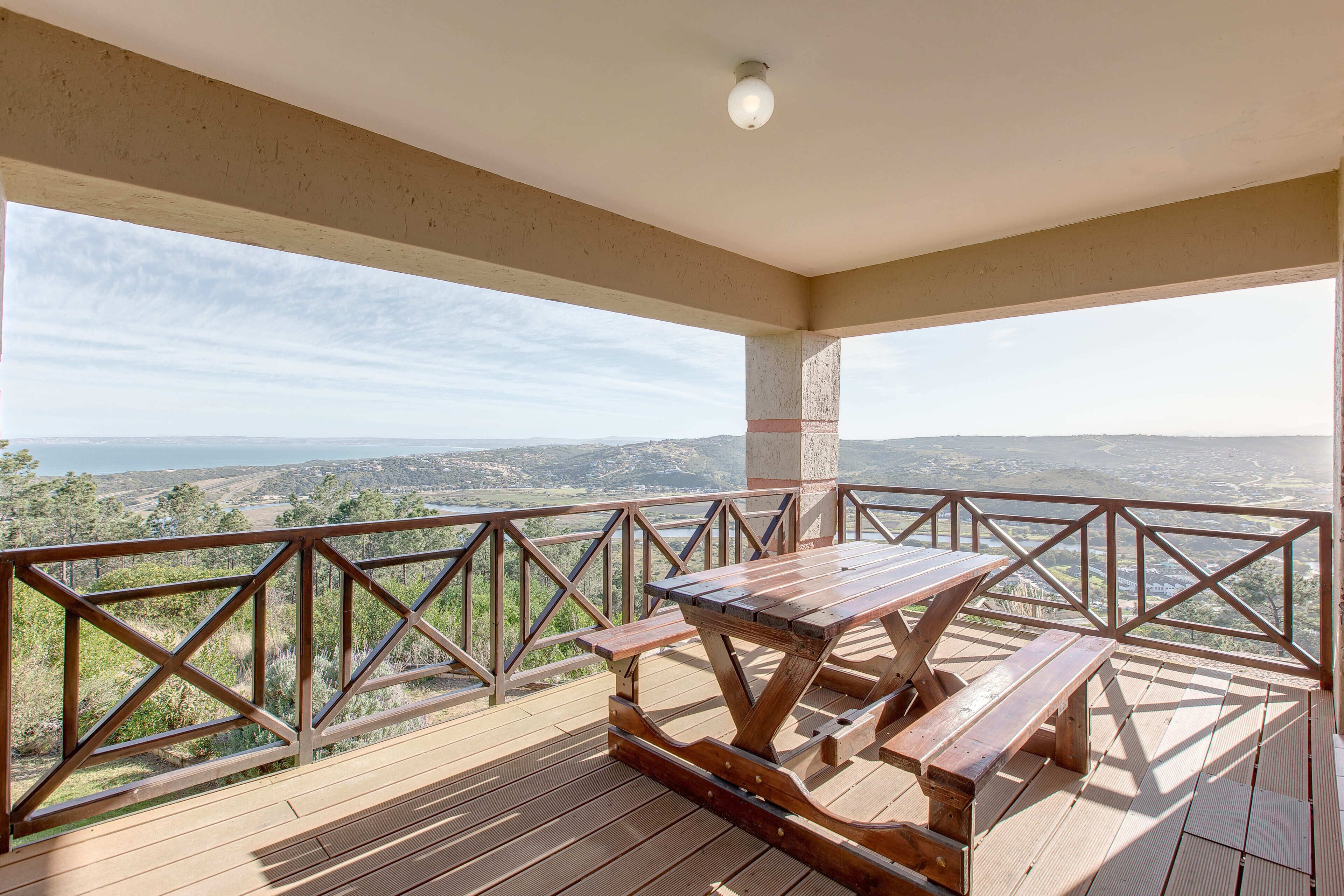 1 Bedroom Studio Apartment | Terrace/patio