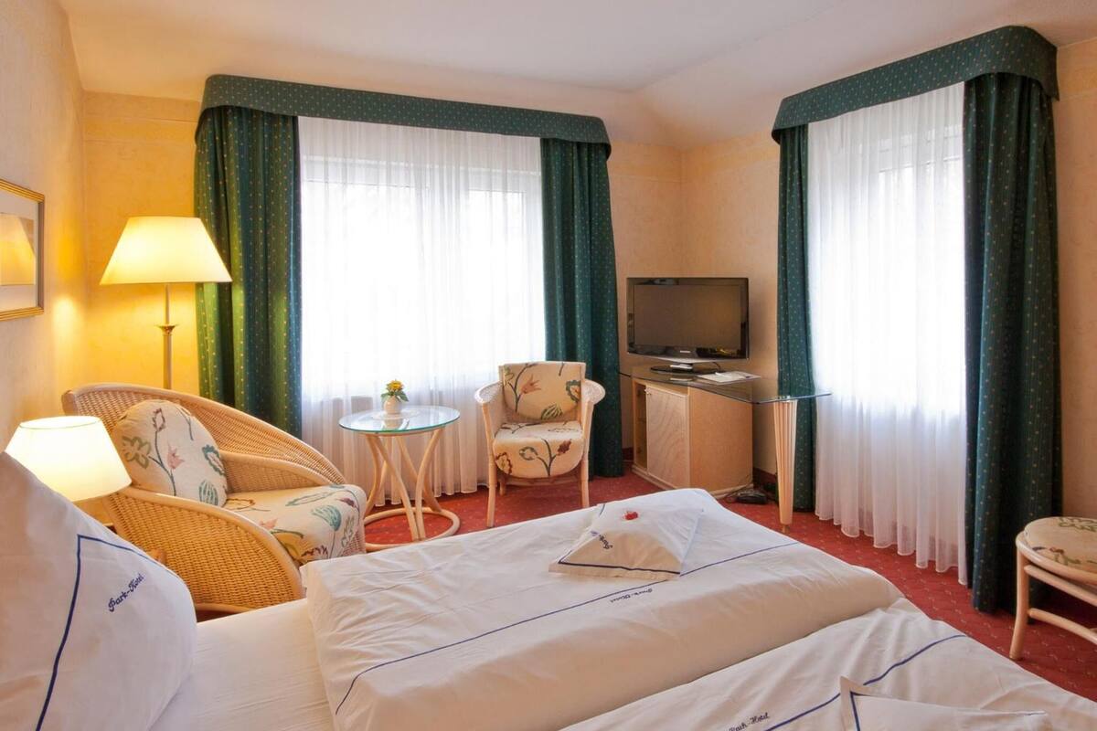 minibar, in-room safe, desk, iron/ironing board