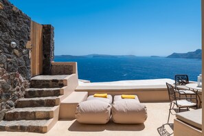 Ambassador Villa, Private Pool | Ausblick vom Zimmer