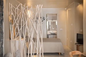 Executive Suite, Jetted Tub, Sea View