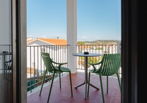 Superior Twin Room, 2 Twin Beds, Balcony | Balcony