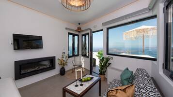 Executive-Suite, Whirlpool, Meerblick | Hochwertige Bettwaren, Minibar, Zimmersafe, individuell dekoriert