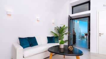 Superior Suite, Jetted Tub | View from room