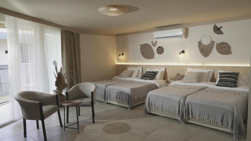 Firemannsrom – basic | Minibar, individuelt dekorert, individuelt innredet og skrivebord