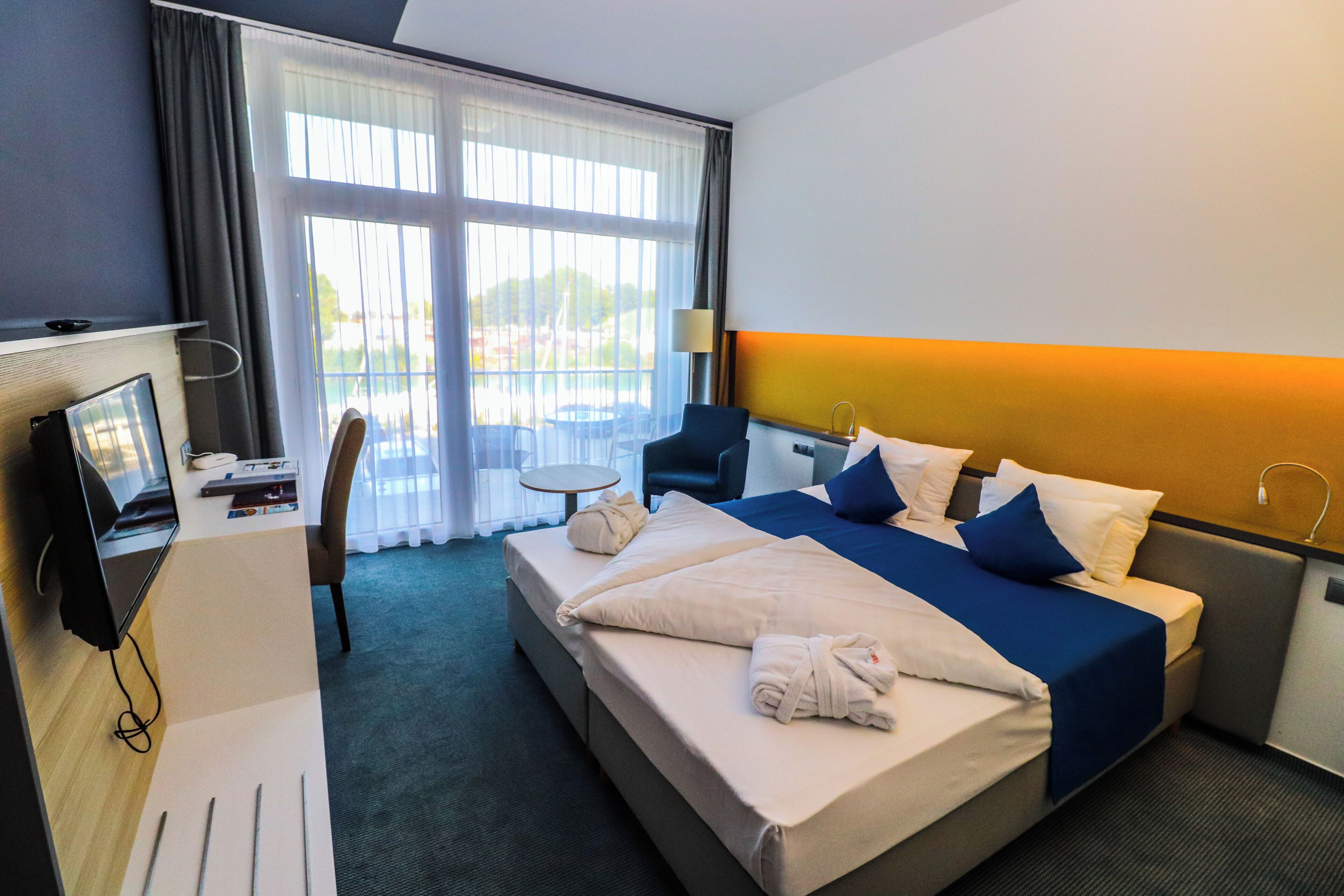 Minibar, in-room safe, desk, blackout drapes