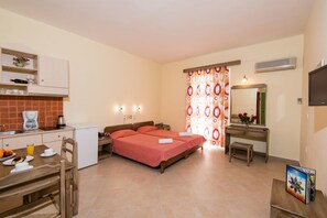 Caja de seguridad en la habitación y cunas gratuitas 