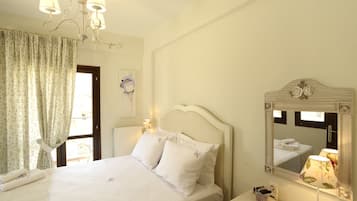 Villa Familiale, en front de plage | 1 chambre, literie de qualité supérieure, couette en duvet d'oie