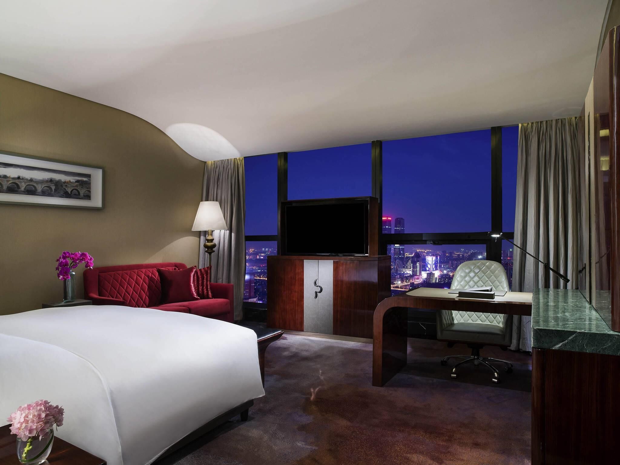 Premium bedding, minibar, in-room safe, individually decorated