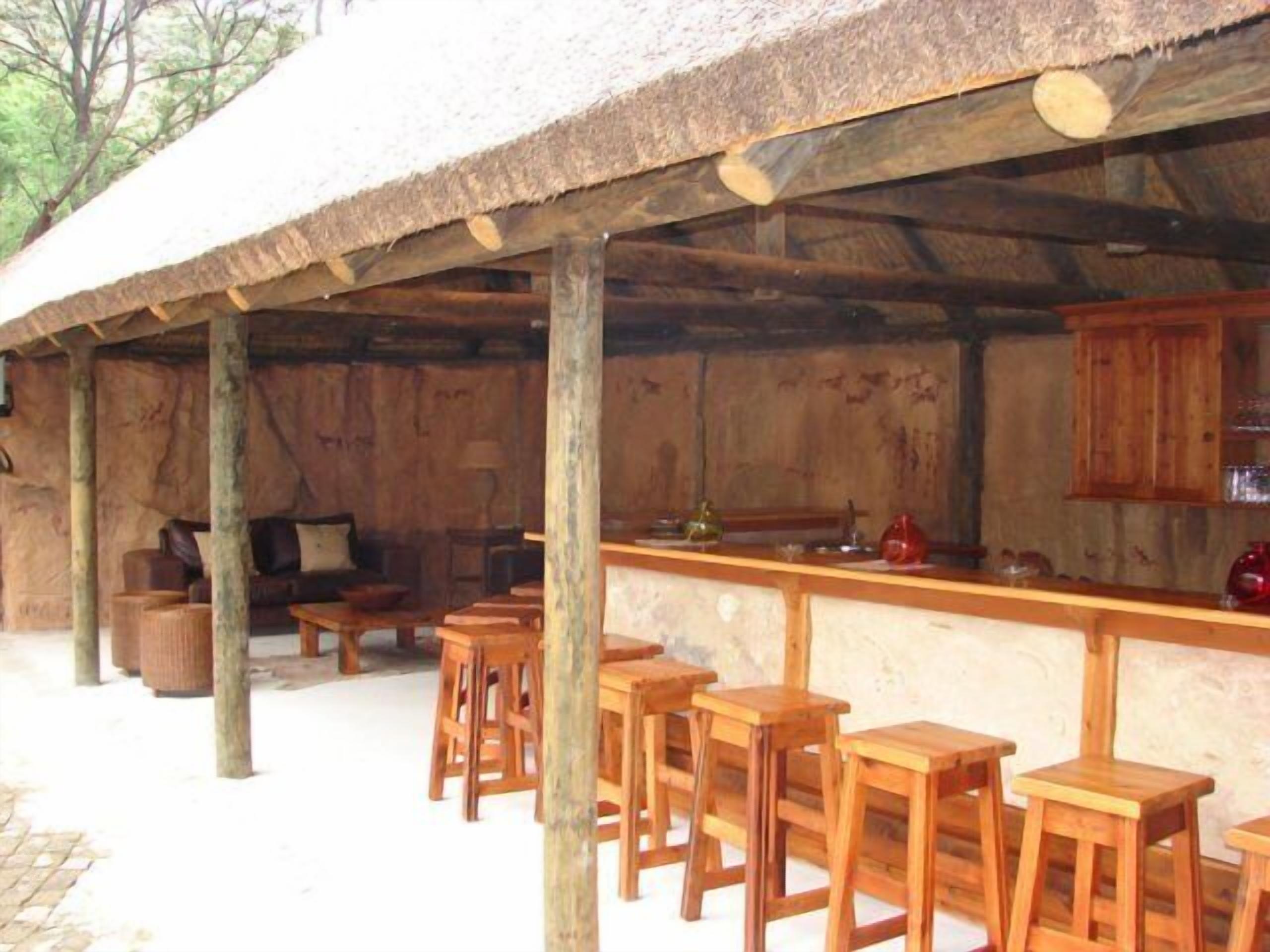住宿內酒吧