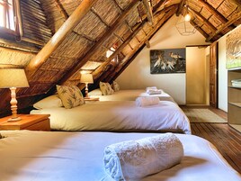 Chalet (10 Sleeper) | Down comforters, in-room safe, individually decorated