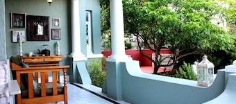Tamarisk B & B