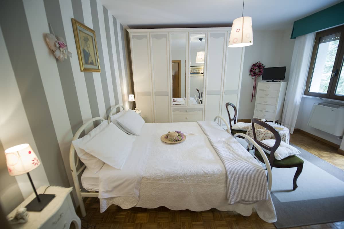 Comfort Double Room, Balcony, Hill View (Dei Fiori)