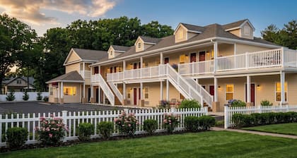 At 9 Motel Near Freehold I-195