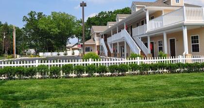 At 9 Motel Near Freehold I-195