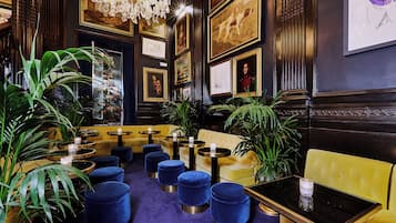 Café da manhã, almoço e jantar