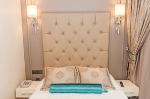 Premium bedding, minibar, in-room safe, desk - Park Grazza Hotel (Istanbul)