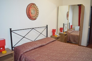 Minibar, bureau, Wi-Fi gratuit