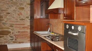 Kahden hengen huone (yksi tai kaksi sänkyä) | Yksityinen keittonurkkaus