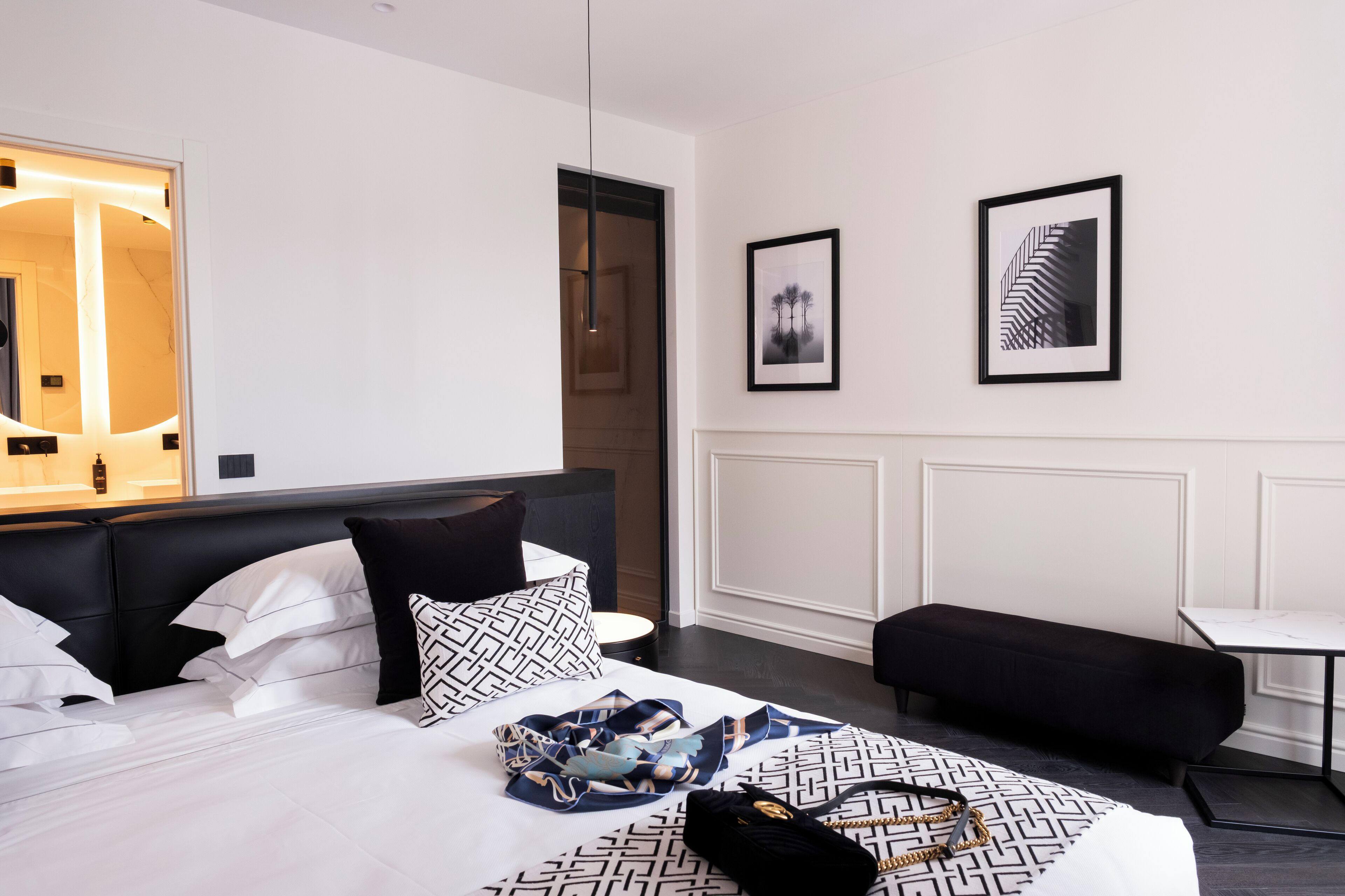 Duomo Suite Terrazzo | Down comforters, in-room safe, individually furnished, desk