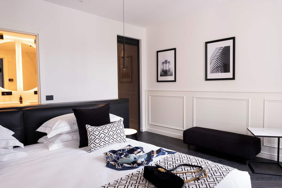 Duomo Suite Terrazzo | Down comforters, in-room safe, individually furnished, desk