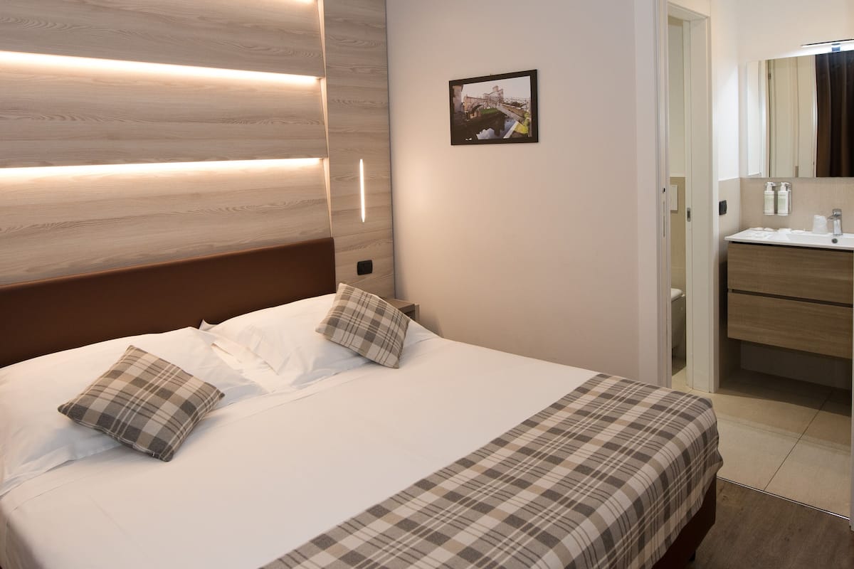 1 bedroom, down comforters, in-room safe, individually furnished