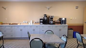 Café da manhã continental grátis todos os dias