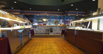 Travelodge by Wyndham Lacombe