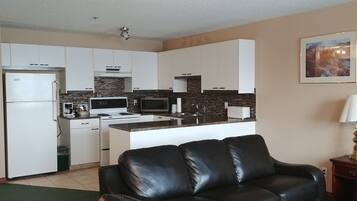 Fridge, microwave, coffee/tea maker